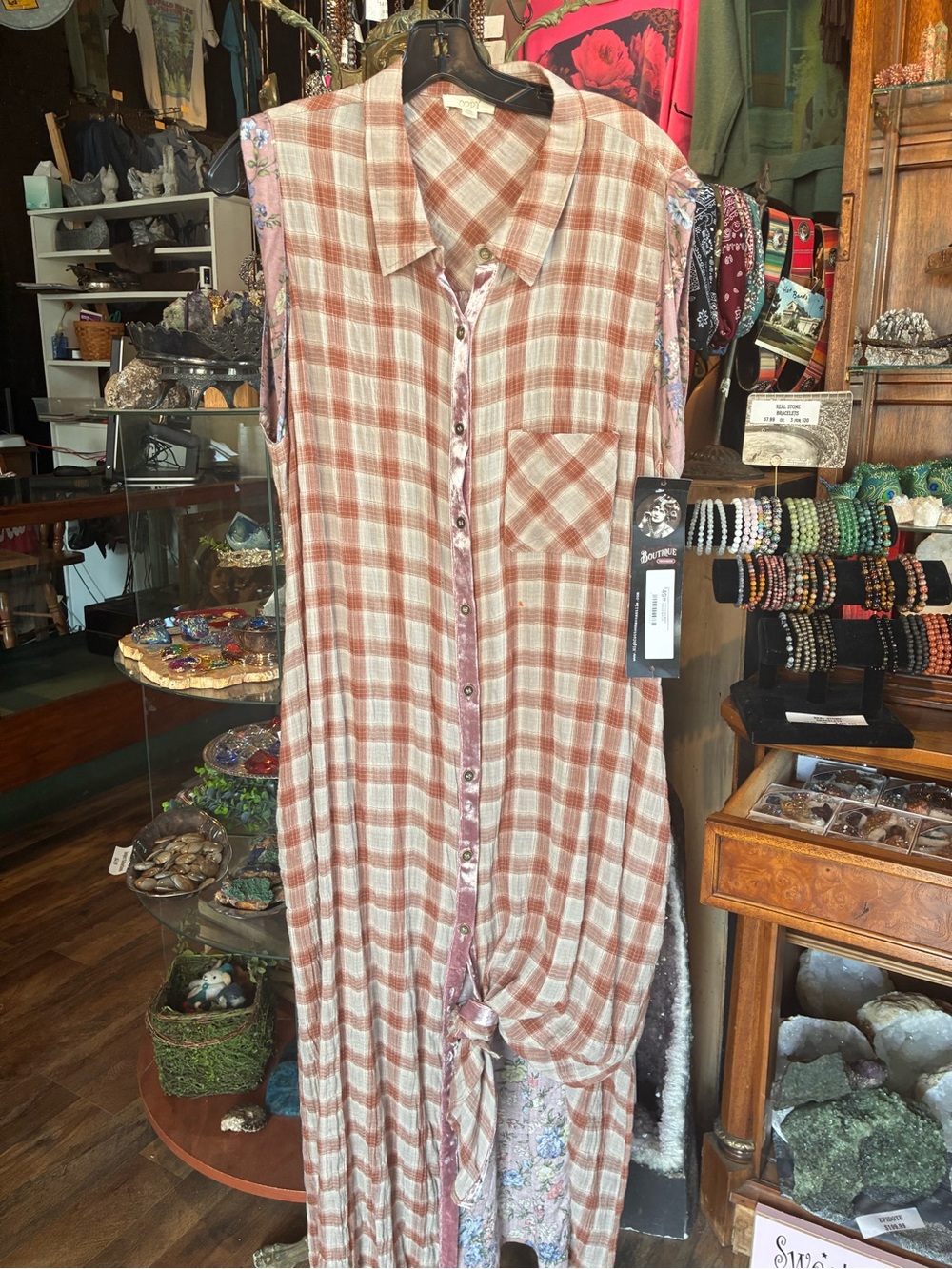 ODDY Sleeveless Plaid Maxi Dress in Dusty Rose & Cream - Picture 2 of 7